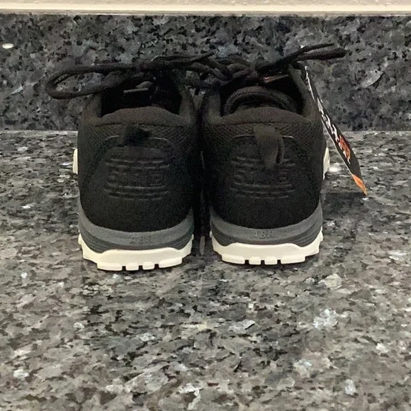 New 5.11 Tactical Women’s Athletic Shoes Never Worn Black Size 7.5 (Item#S013) - Picture 4 of 9